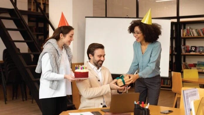 Ways To Creatively Celebrate Employee Appreciation Day At Work