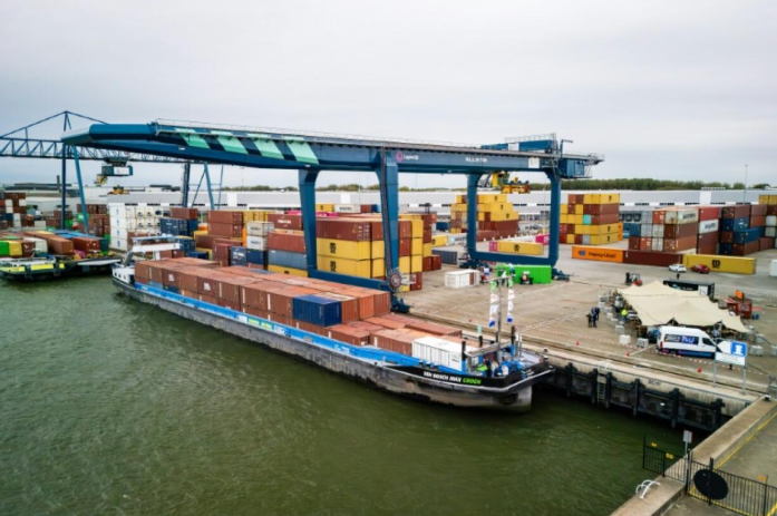 A Port Can Order an Electric Barge. It Cannot Order New Copper