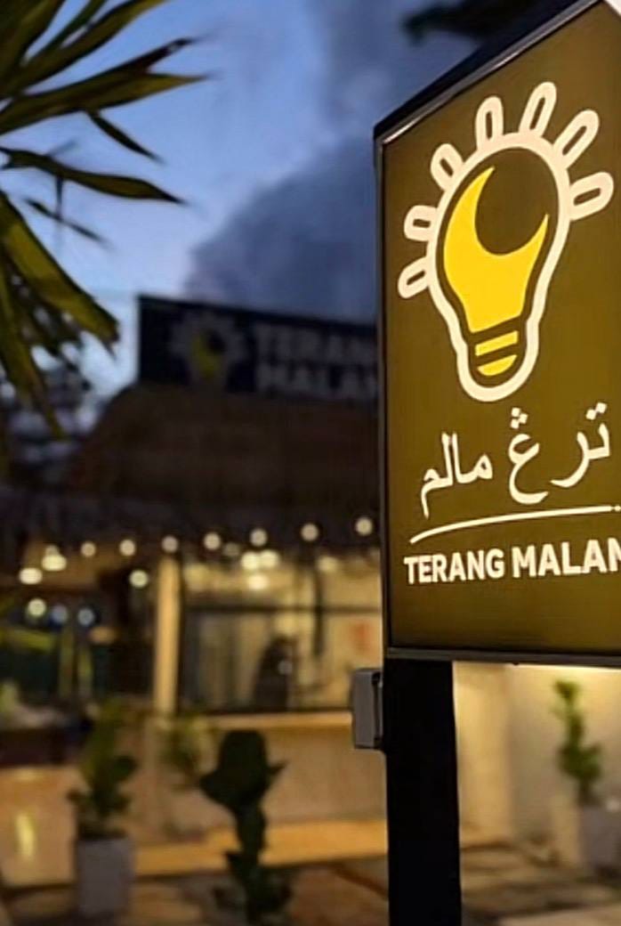 My Digital Marketing Journey Through SULAM: Supporting “Terang Malam” Café