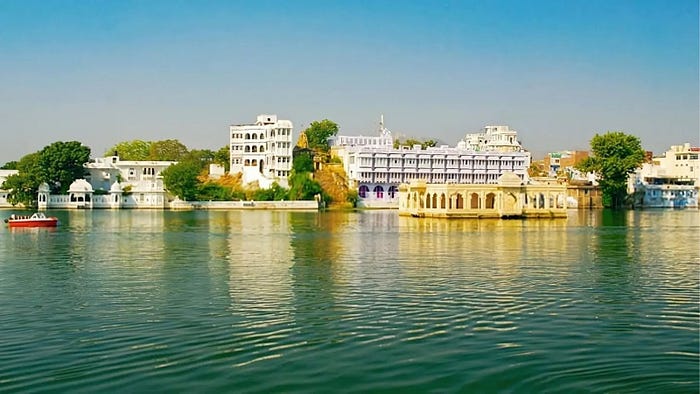 Lake Pichola — A Scenic Beauty