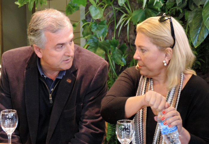Crece la interna en JxC: Carrió disparó contra Morales y el “peronismo” de JxC y Gerardo Morales le…