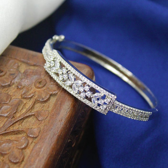 bangle bracelet