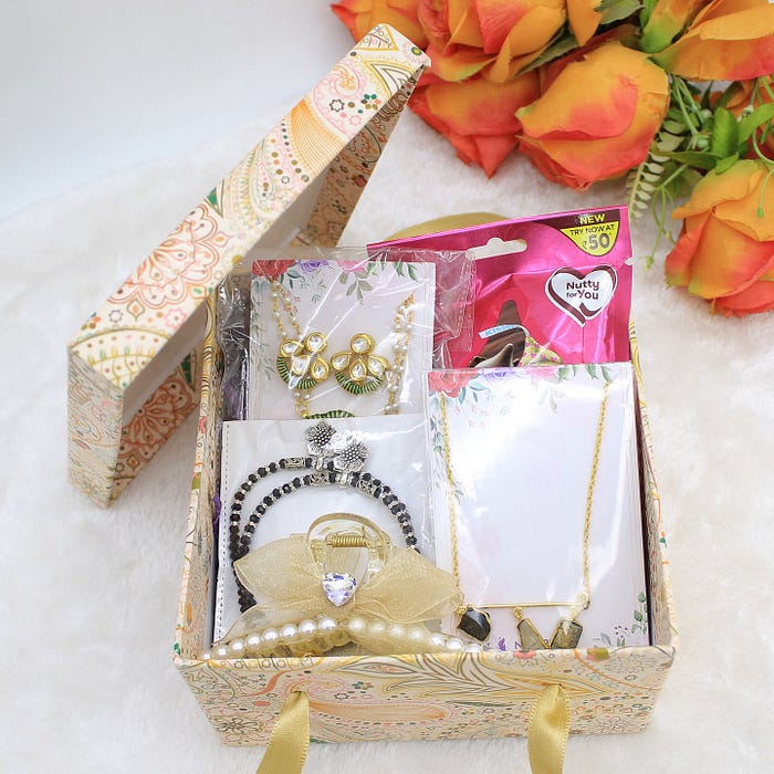 rakhi hamper for bhabhi