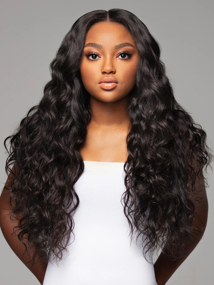 Effortless Elegance: Embrace Wavy Hair with These Stunning Wigs 3