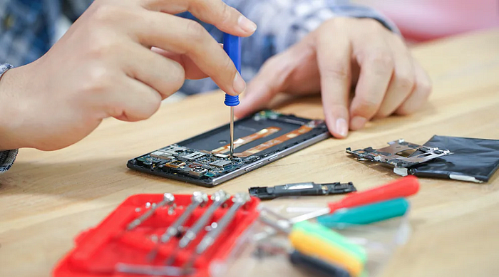 Mobile Phone Repair Near Me