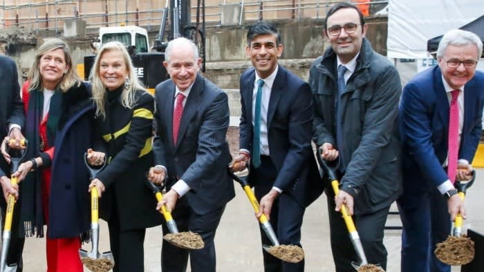 Wie Rishi Sunak eine enge Beziehung zu den Bossen von Blackstone aufbaute