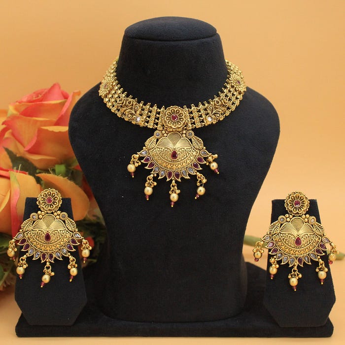 Gold Necklace for Ganesh Chaturthi