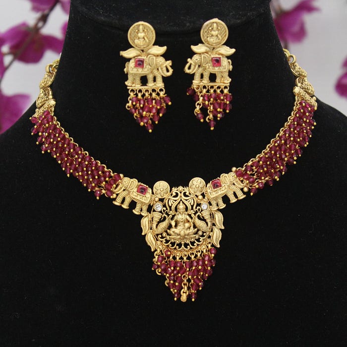 temple jewellery by nikhita