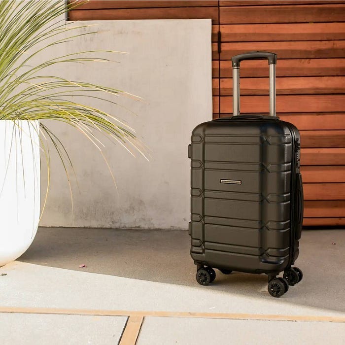 Valise Cabine Legere : Notre Selection des Modeles Poids Plume