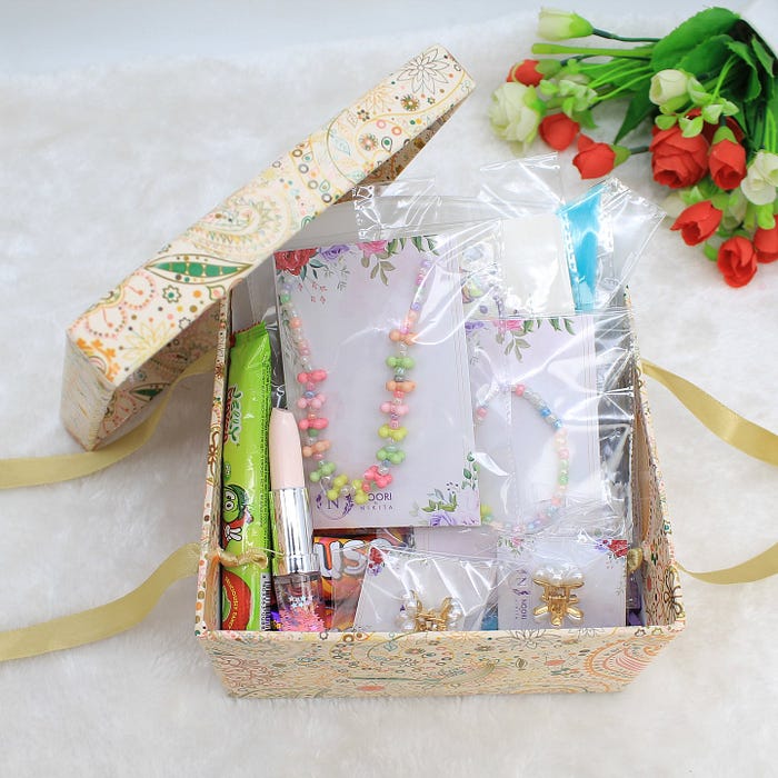 rakhi gifts