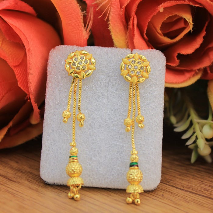 gold earrings