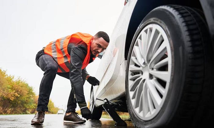 How to Choose a Car Recovery Company You Can Trust — ServiceMyCar