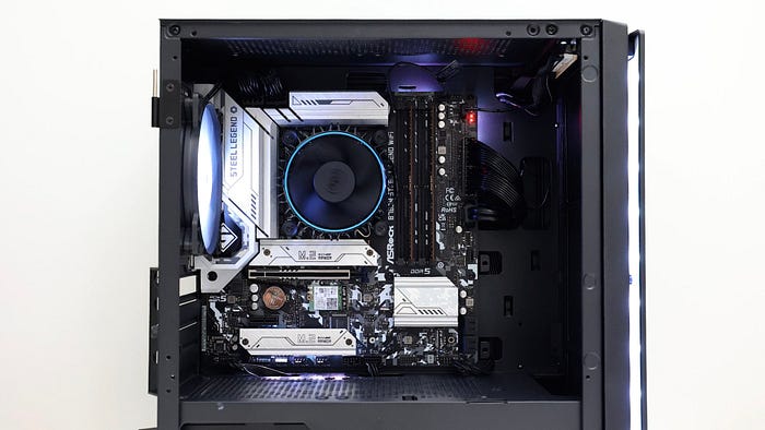 太熱了！在家吹冷氣組電腦。平價 i5–12400，mATX 文書桌機組裝實紀