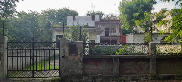 Premium 200 sq. mtr. corner plot, S/E facing with all approvals in place, available through Shiva Associates for large families and discerning buyers in Alpha 1, Greater Noida.