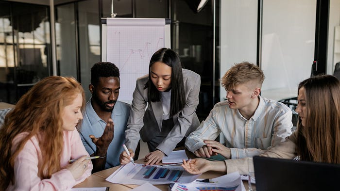 Orgupdate offers an all-in-one data dashboard, for real-time job vacancies. All our global data is instant and sourced from publicly available information to create stunning visuals.