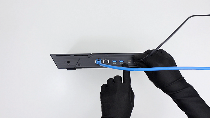 ASUSTOR FS68 系列依舊一支獨秀，12 支 M.2、雙 USB4、雙 10GbE、PCIe Gen4
