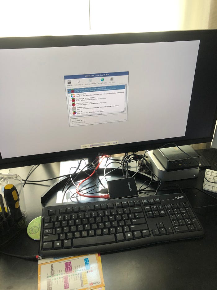 Initial installation screen, you can select several OS versions to install on your new computer