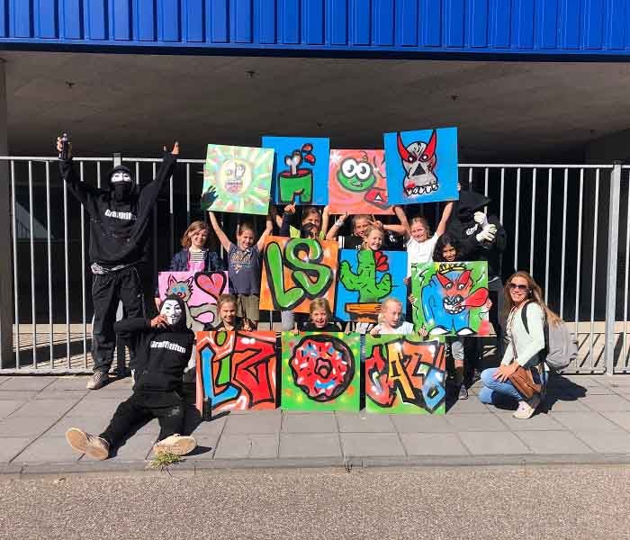 Van idee tot kunstwerk: het Verhaal van een graffiti kinderfeestje in Antwerpen