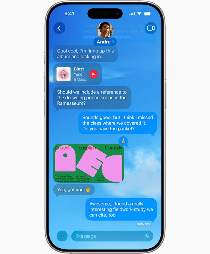 Using backgrounds in iOS 26 Messages