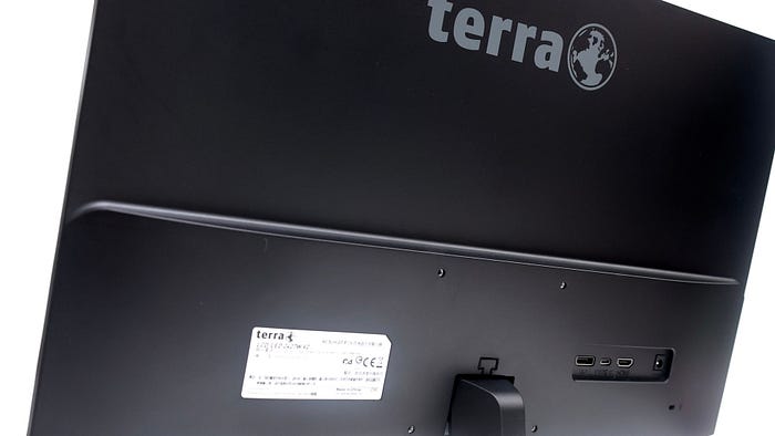 terra 2427W V2,二代升級 USB-C 與 10 terra 2427W V2,二代升級 USB-C 與 10