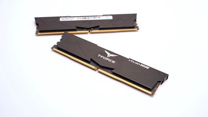 主打的就是便宜有好貨？T-Force Vulcan DDR5