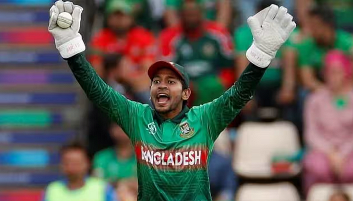 Mushfiqur Rahim took a sensational catch against Sri Lanka in New Delhi