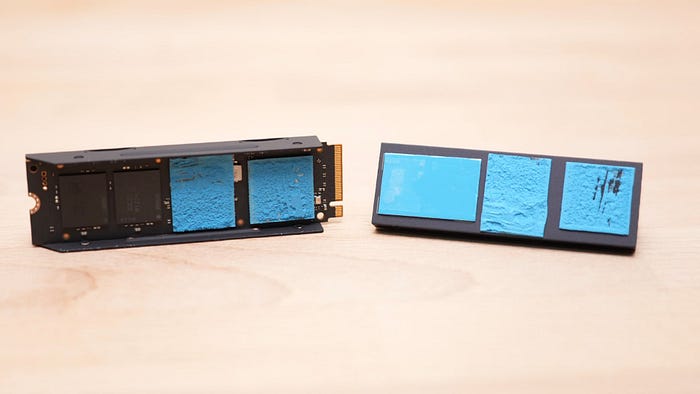 這就是 T0 級別的 SSD！Crucial T705 2T