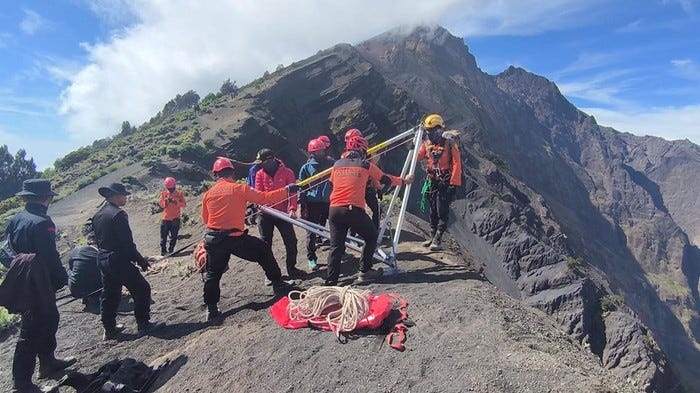 Turis Brazil Meninggal Setelah 4 Hari Terjatuh di Jurang Gunung Rinjani