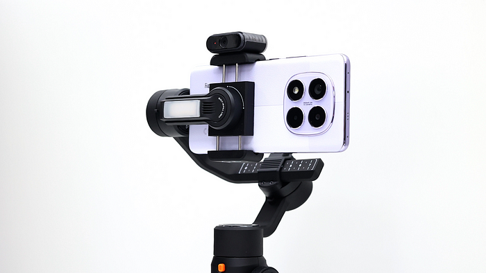 裝上智慧追蹤後，拍攝更便利 Zhiyun Smooth 5S AI