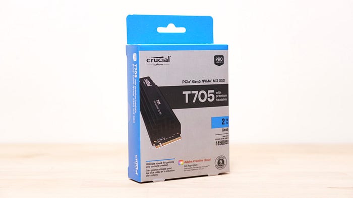 這就是 T0 級別的 SSD！Crucial T705 2T