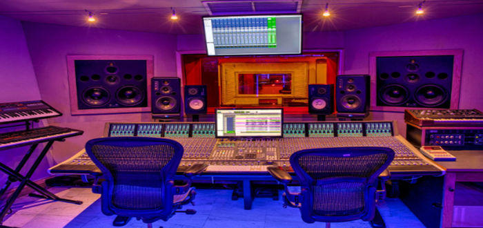 The benefits of using a professional recording studio