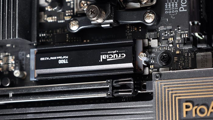 玩家福音 PCIe Gen4 的優秀人選 Micron Cr 玩家福音 PCIe Gen4 的優秀人選 Micron Cr
