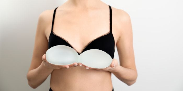 Guide to Breast Implants in Toronto