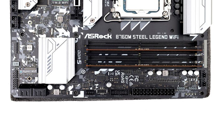 太熱了！在家吹冷氣組電腦。平價 i5–12400，mATX 文書桌機組裝實紀