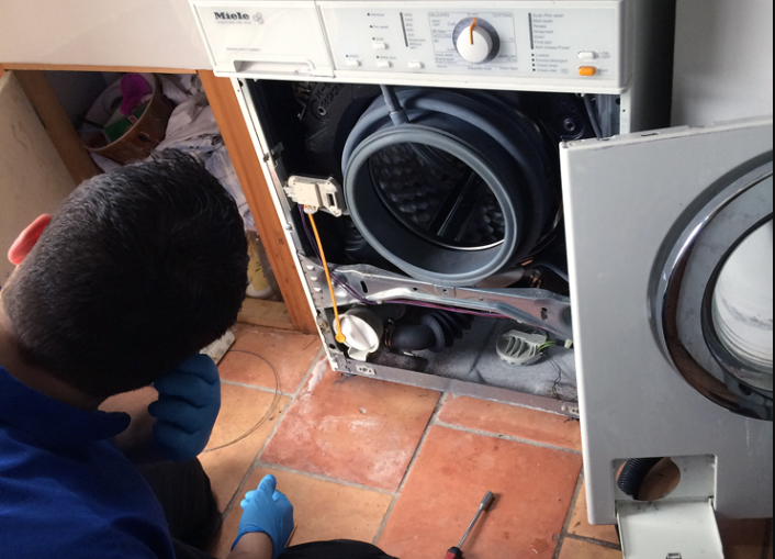 shing How to Replace a Faulty Washing Machine Belt in 5 Easy Steps by