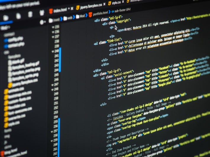 “Hello World” — Welcome to programming | by Pravinmd | Medium