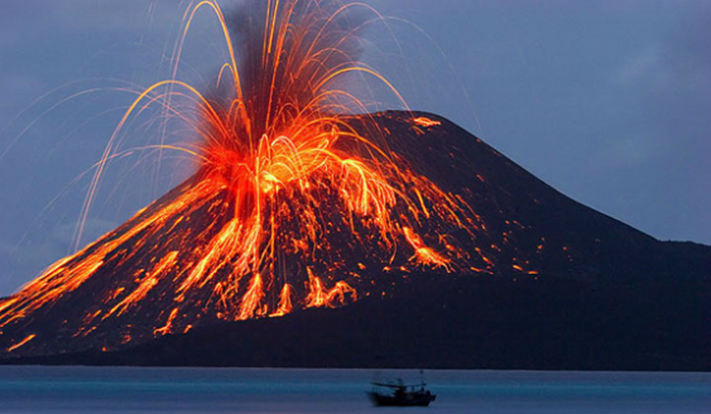 Mauna Loa Volcano. Mauna Loa, the world's longest volcano… | by ...