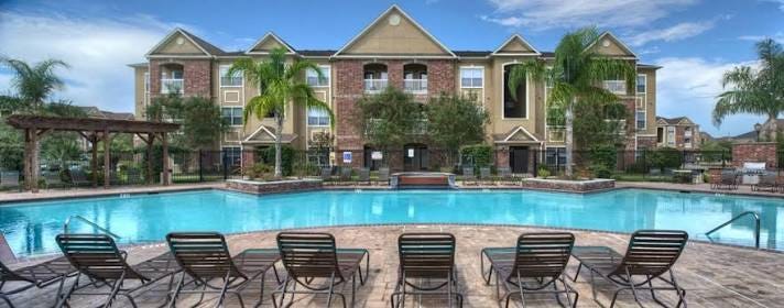 Property for Sale in Shadow Creek Ranch Pearland TX with Pools