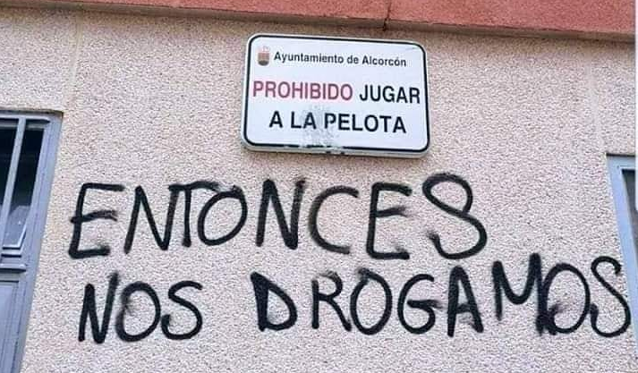 No puedo comprar VTI o VOO en Europa