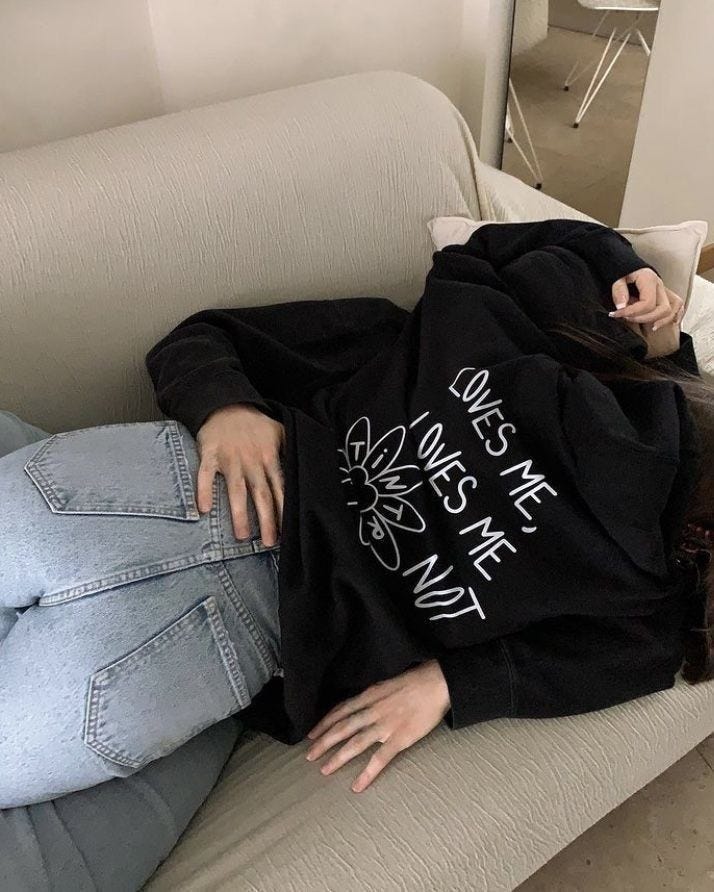 Rain on weekends. “Ayyyy.” by hiebingbing Jun, 2023 Medium