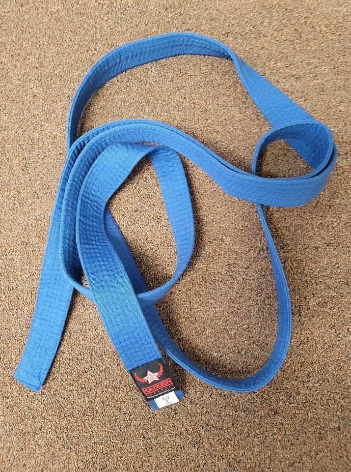 Kaizen Lab Jiujitsu - BLUE BELT The Brazilian Jiu-Jitsu Belt System is a  far stricter than grading systems in most other martial arts. Belts in BJJ  are given out based on age