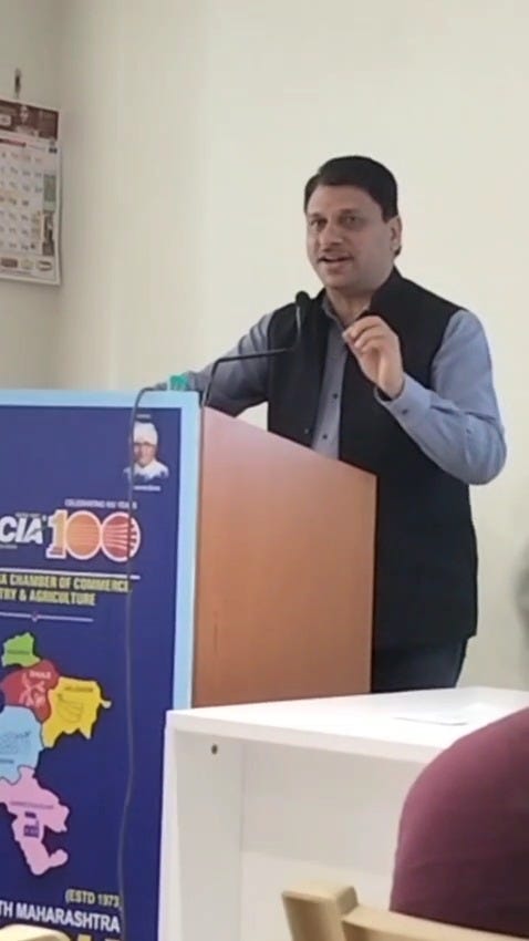 Leading startup mentor and veteran industry leader, committee chairman startup, cluster at MACCIA, & Chartered Engineer Shreekant Patil led a transformative seminar on Self-Employment Opportunities Through Government Schemes, organized by the Maharashtra Chamber of Commerce, Industry and Agriculture (MACCIA) in Nashik. The event, held at the MACCIA Seminar Hall, Business Bay, Mumbai Naka, saw participation from over 50 MSME representatives and aspiring entrepreneurs from Nashik and surrounding.