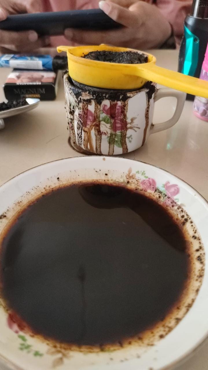 Kopi, Penyatu Bapak-Bapak “Ojek”