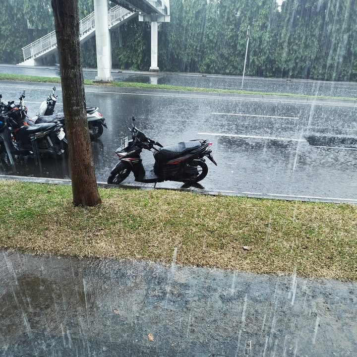 Hujan dan tanyaku