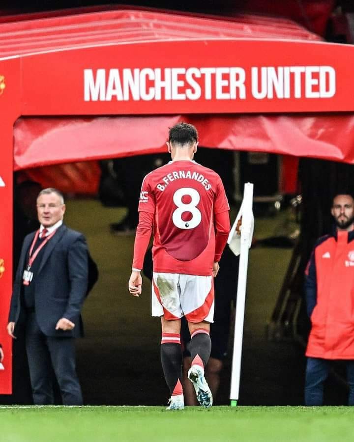 United is bad and harmful to the eye and you can't see more than this