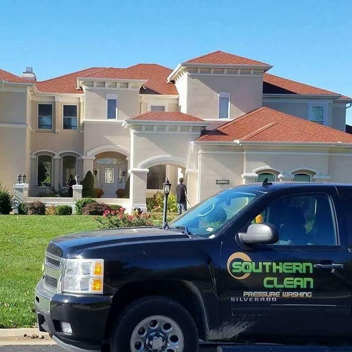 Commercial Truck Washing service MO — Ensure a quality truck wash