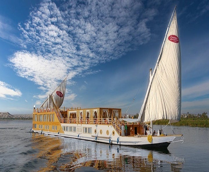 Luxury Dahabiya Nile Cruise: Discover Elegant Sailing & Luxury Rooms on the Nile