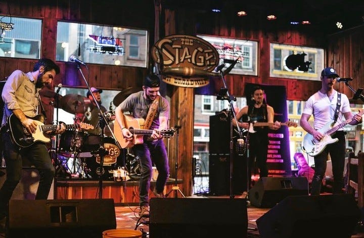 Vibrant Music Atmosphere in Nashville