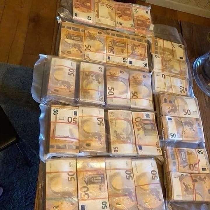 ACQUISTA BANCONOTE CONTRAFFATTE NON RILEVATE ($, €, £)… CONTATTAMI SU WHATSAPP: +351924885536