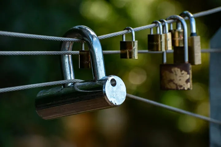 BLE Connection vs Pairing vs Bonding